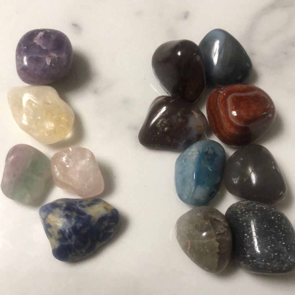 Lot of tumbled crystals chakra reiki‎ healing rocks